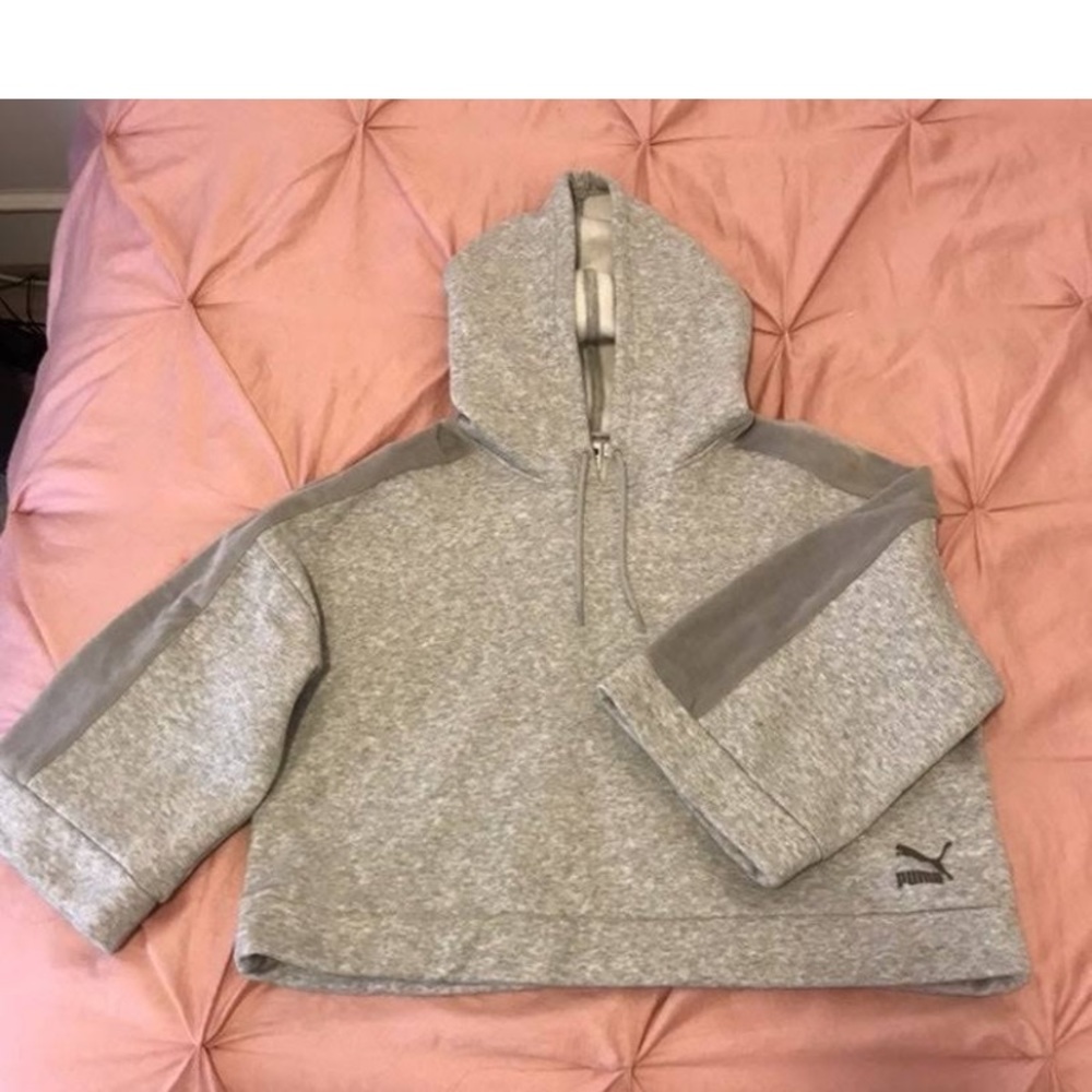 Puma 3/4 sleeve hoodie